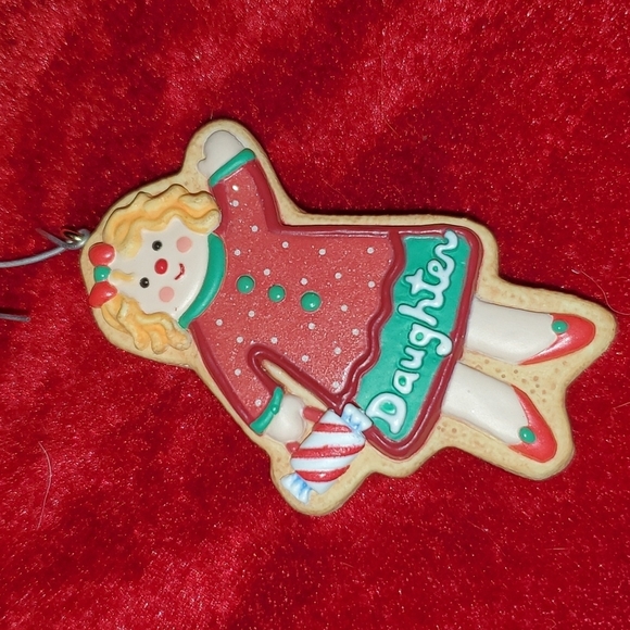 2007 Daughter Hallmark Keepsake Christmas Ornament - Picture 7 of 12